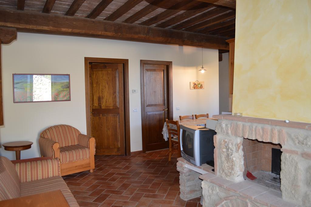 Monaci Apartments Asciano Esterno foto